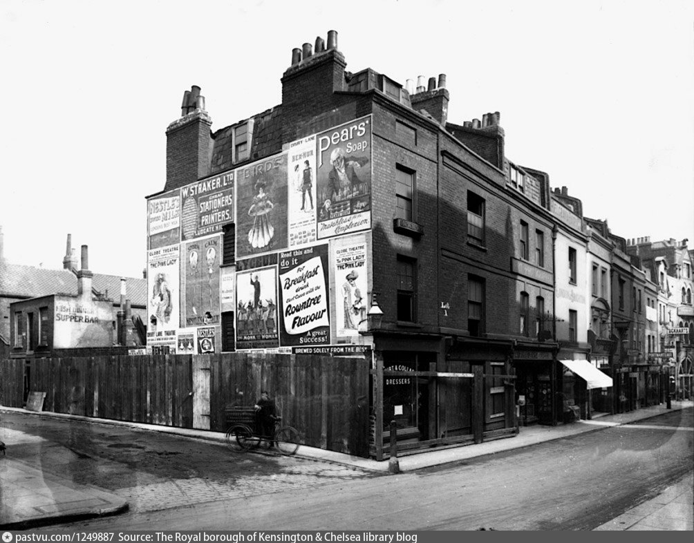 Kensington Church Street (8 28) and properties on east side