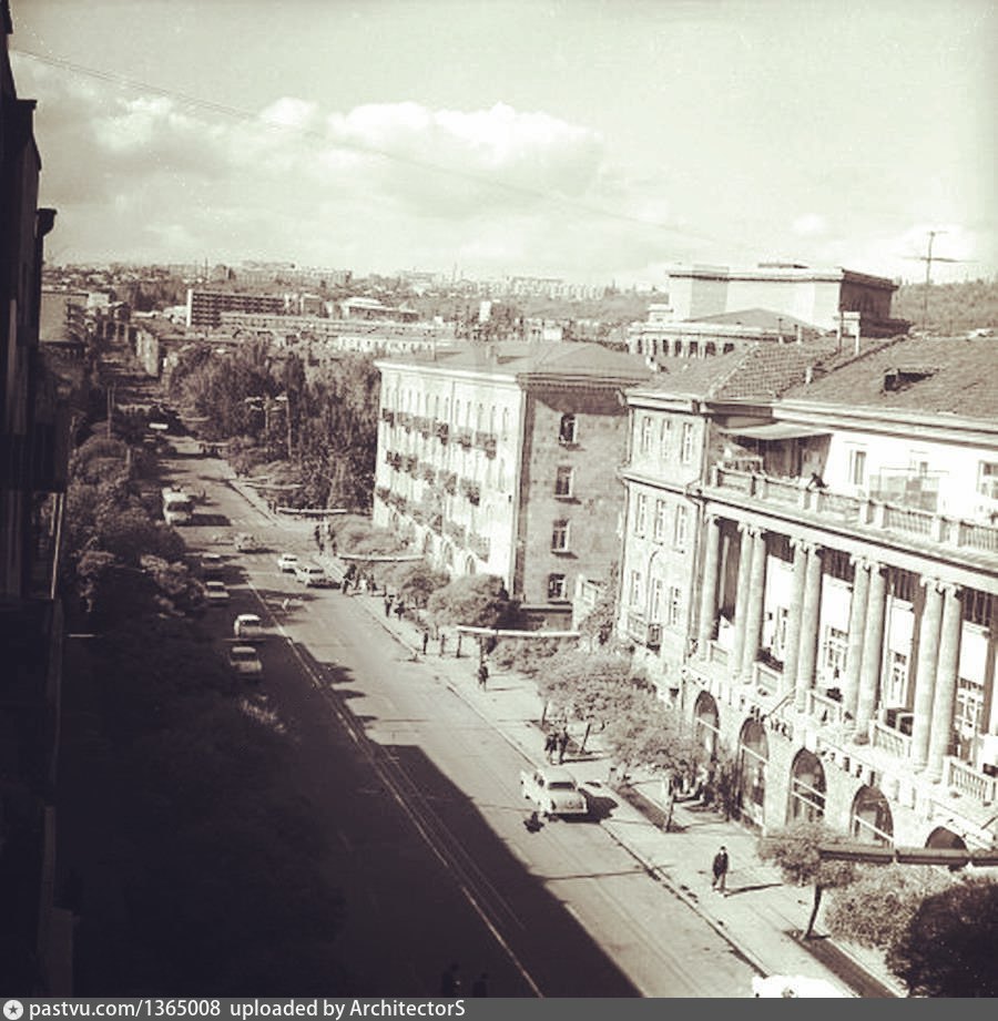 Улица туманяна ереван. Ереван 1960. Улица Еревана 1925. Ереван улица Ленина.