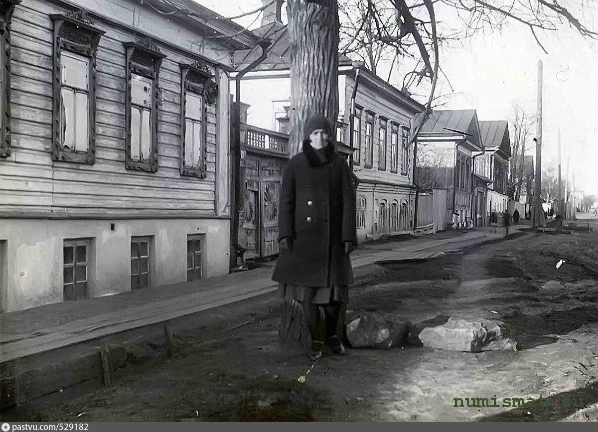 Архив пермь. Пермь история улицы Луначарского. Улица Перми с историческим событием. Пермь фото из архива. Старинные фотографии людей из Пермского архива.