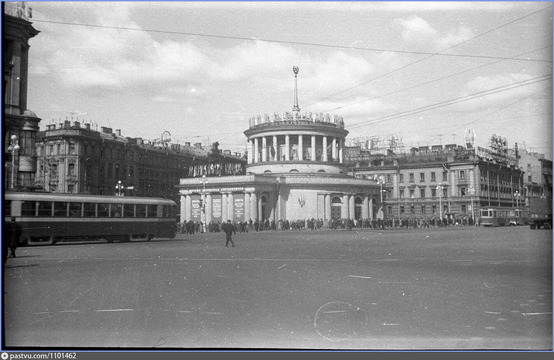 площадь восстания 1960 год