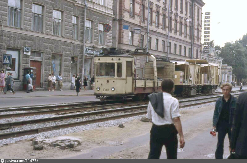 Питер 2000 г. Лиговский проспект в 90 е годы. Трамвай Ленинград 1970. Лиговский проспект в 80 годы. Трамваи в Ленинграде в 1985.