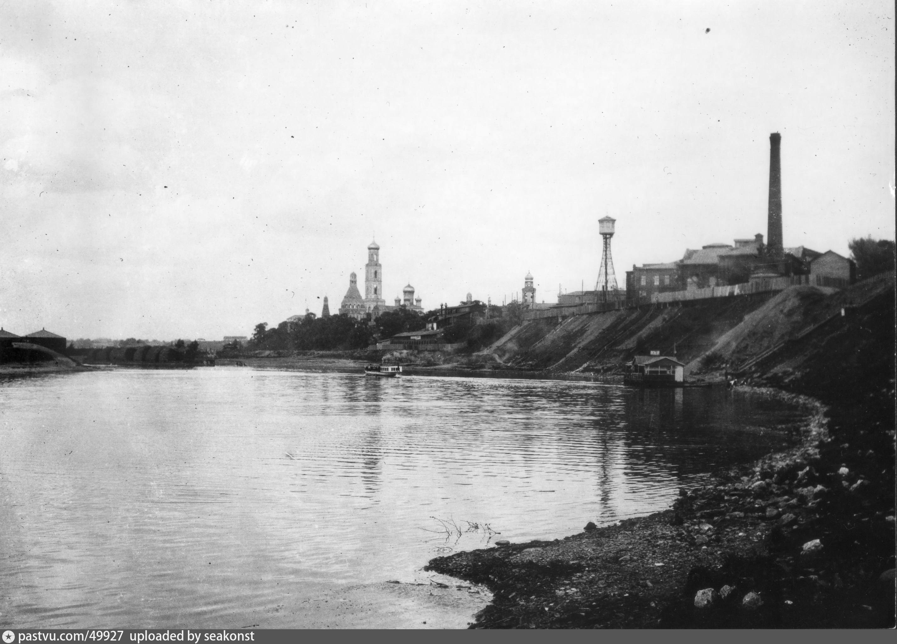 Завод на реке