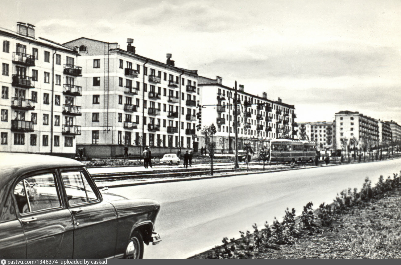 Город самара гагарина. Улица Гагарина Самара в 60 годы. 1960 Куйбышев. Самара улица Куйбышева 1960е. Самара 1960 ул Гагарина.