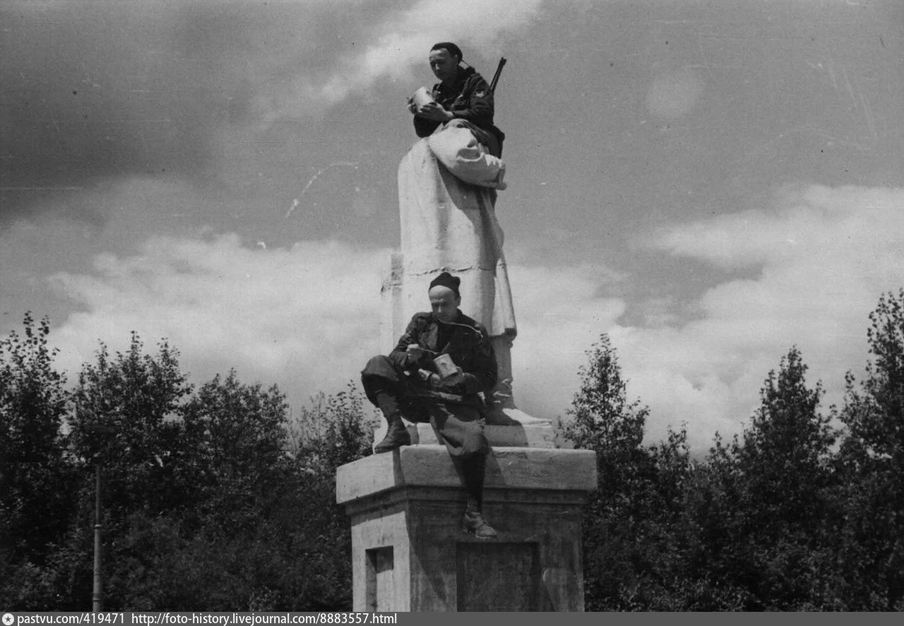 Памятник солженицыну в кисловодске фото