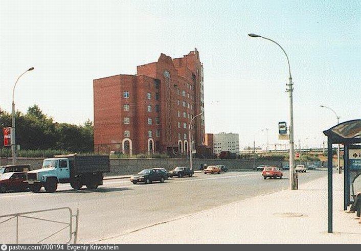 Депутатская 2. Новосибирск 1990. Новосибирск Маркса в 1980. Новосибирск 1990 е площадь Аура. Новосибирск 1990 год фото.