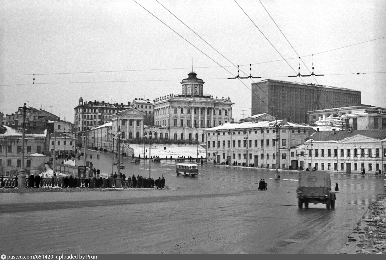 боровицкая площадь в москве