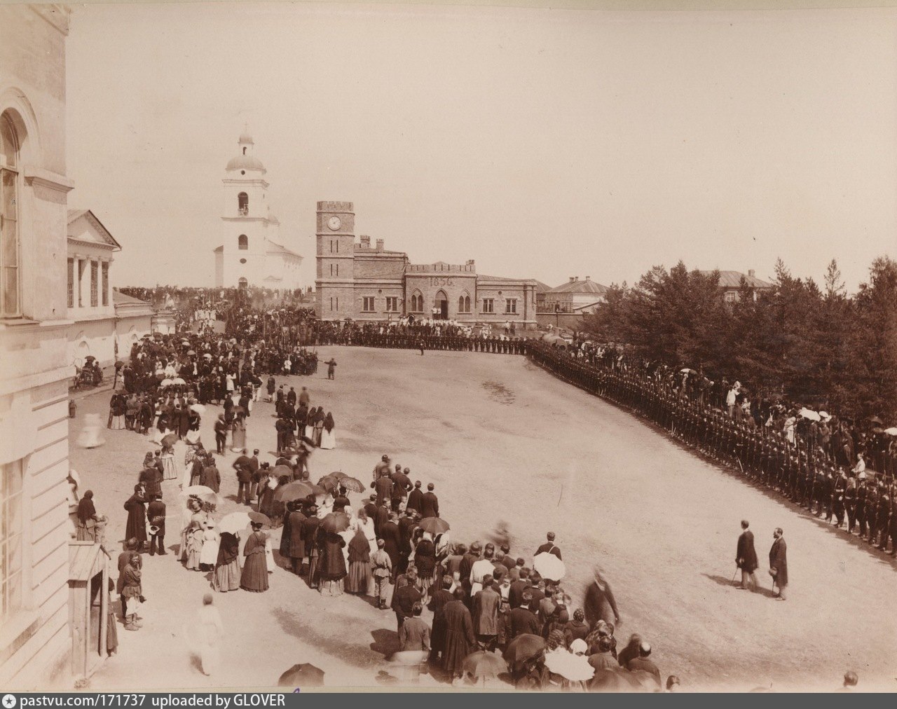 Sems orenburg. Оренбург 20 век. Оренбург до революции. Оренбург 1743 год. Оренбург 1917.