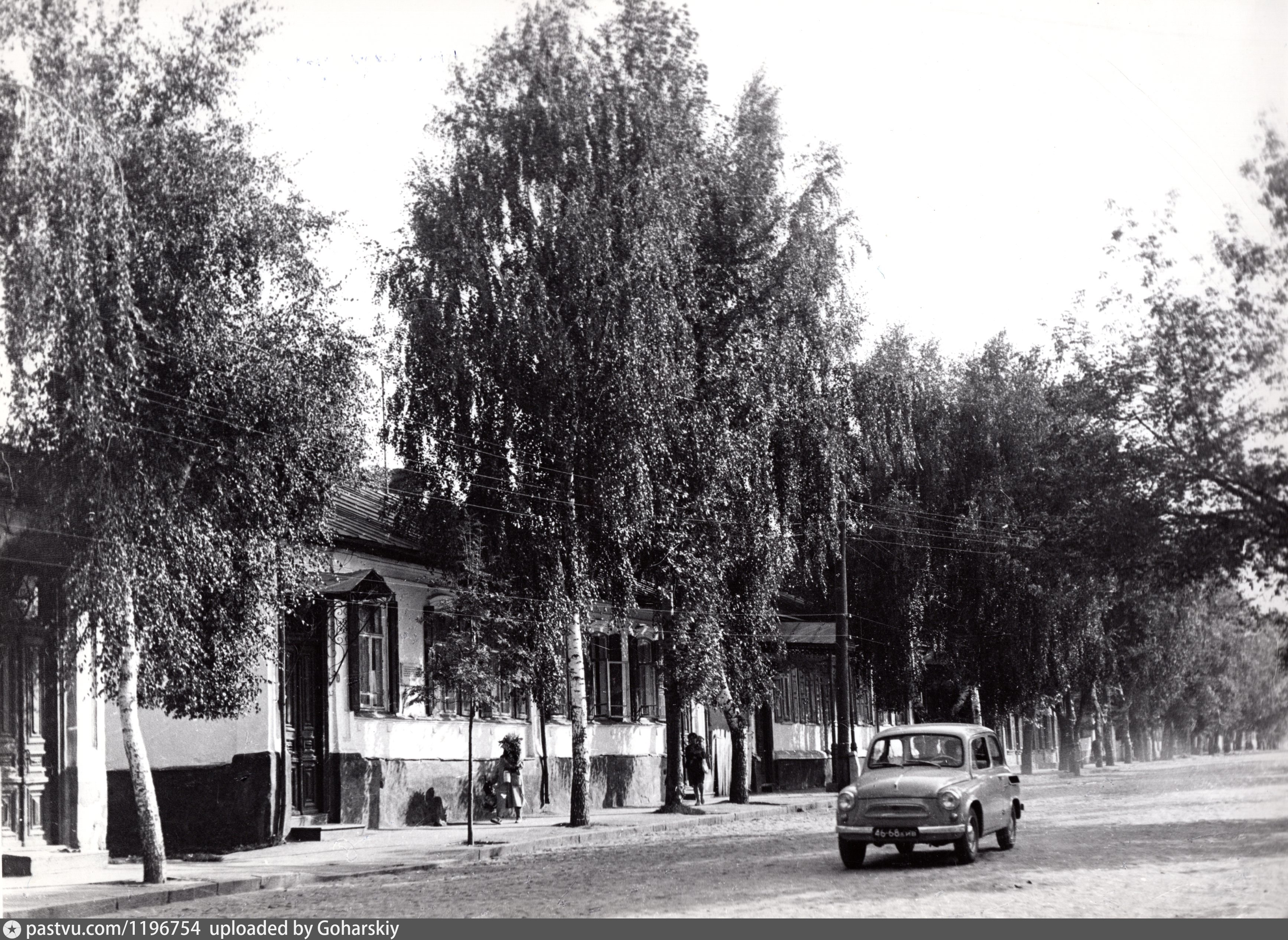 Улица леваневского. Улица Леваневского Воронеж. Волжск ул Леваневского старые фотографии. Город Молотов поселок Леваневского улица Усольская. Леваневского Москва.