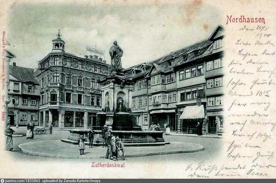 Nordhausen. Lutherplatz mit Lutherdenkmal