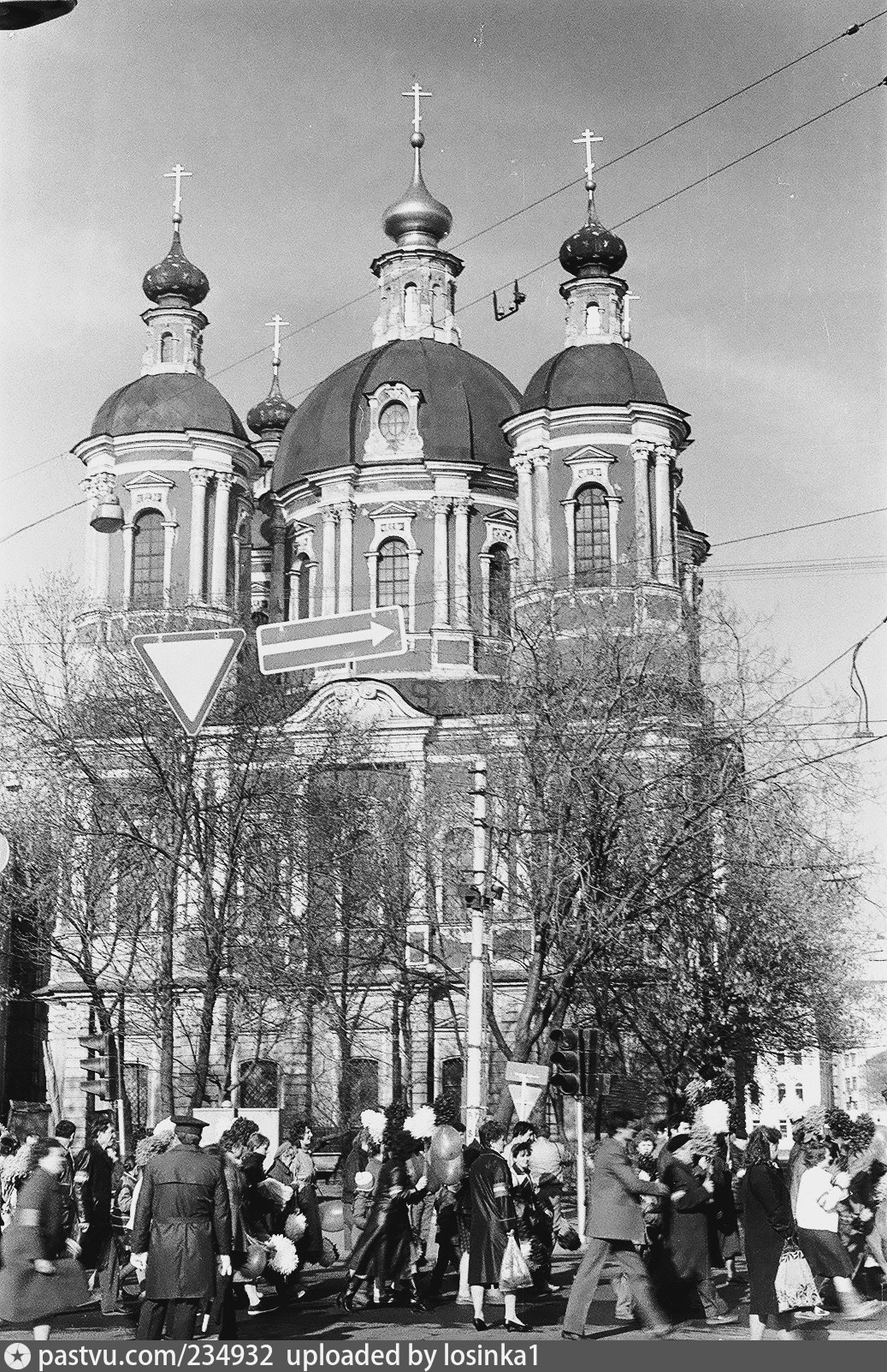 храм параскевы пятницы на пятницкой улице в москве