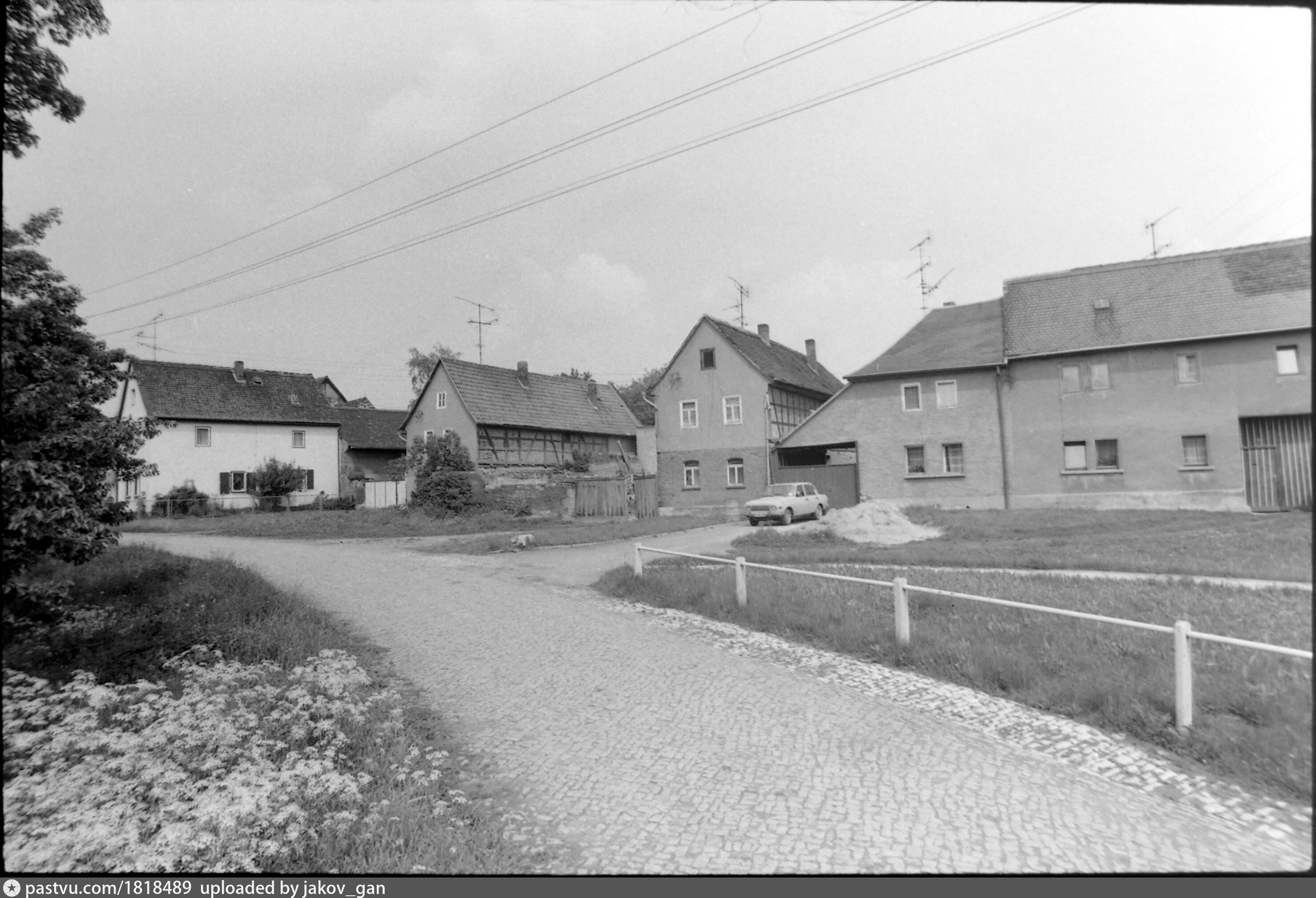 Am Rasen, JenaIsserstedt