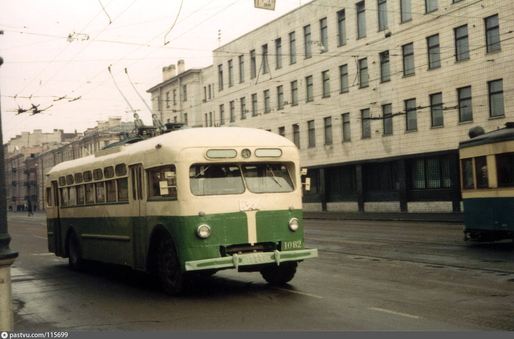 старые троллейбусы в москве