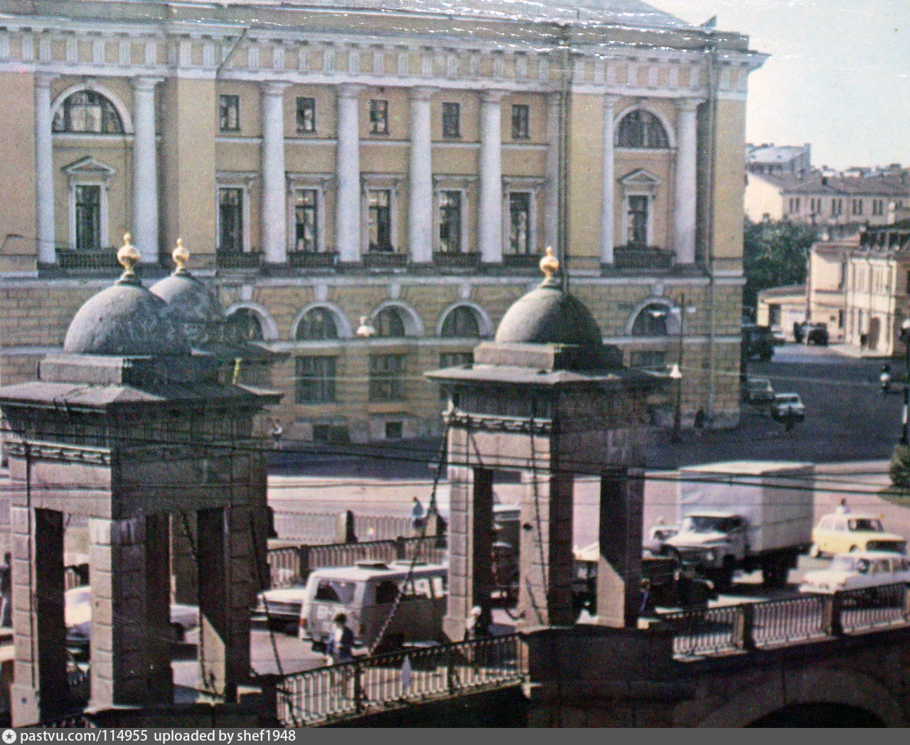 Площадь Чернышева Санкт-Петербург