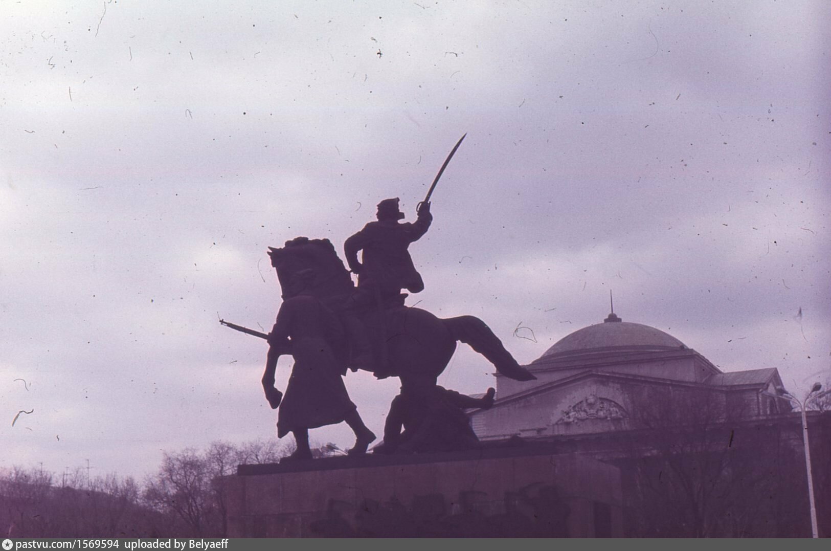 Памятник конной армии Ростов. Памятник первой конной армии в Ростове на Дону. Памятник первой конной армии в Ростове.