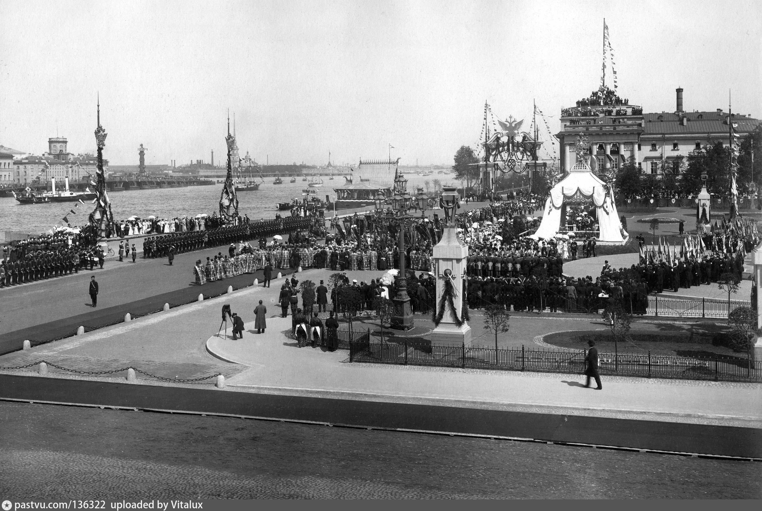 Город санкт петербург империи. Празднование 200 летия Санкт-Петербурга. Карл Булла Санкт Петербург. Фотографии Карла Буллы Санкт-Петербург. Фотографии Карла Буллы Санкт-Петербург 200 лет.