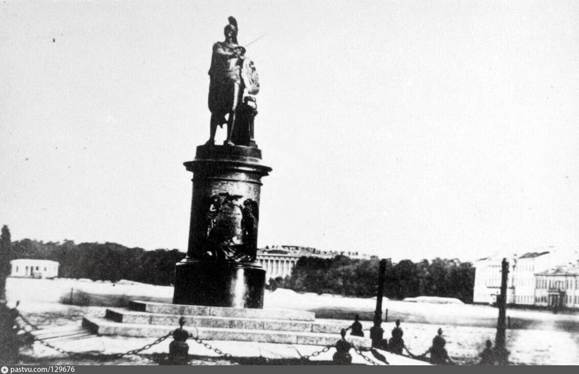 Памятник суворову в швейцарии фото