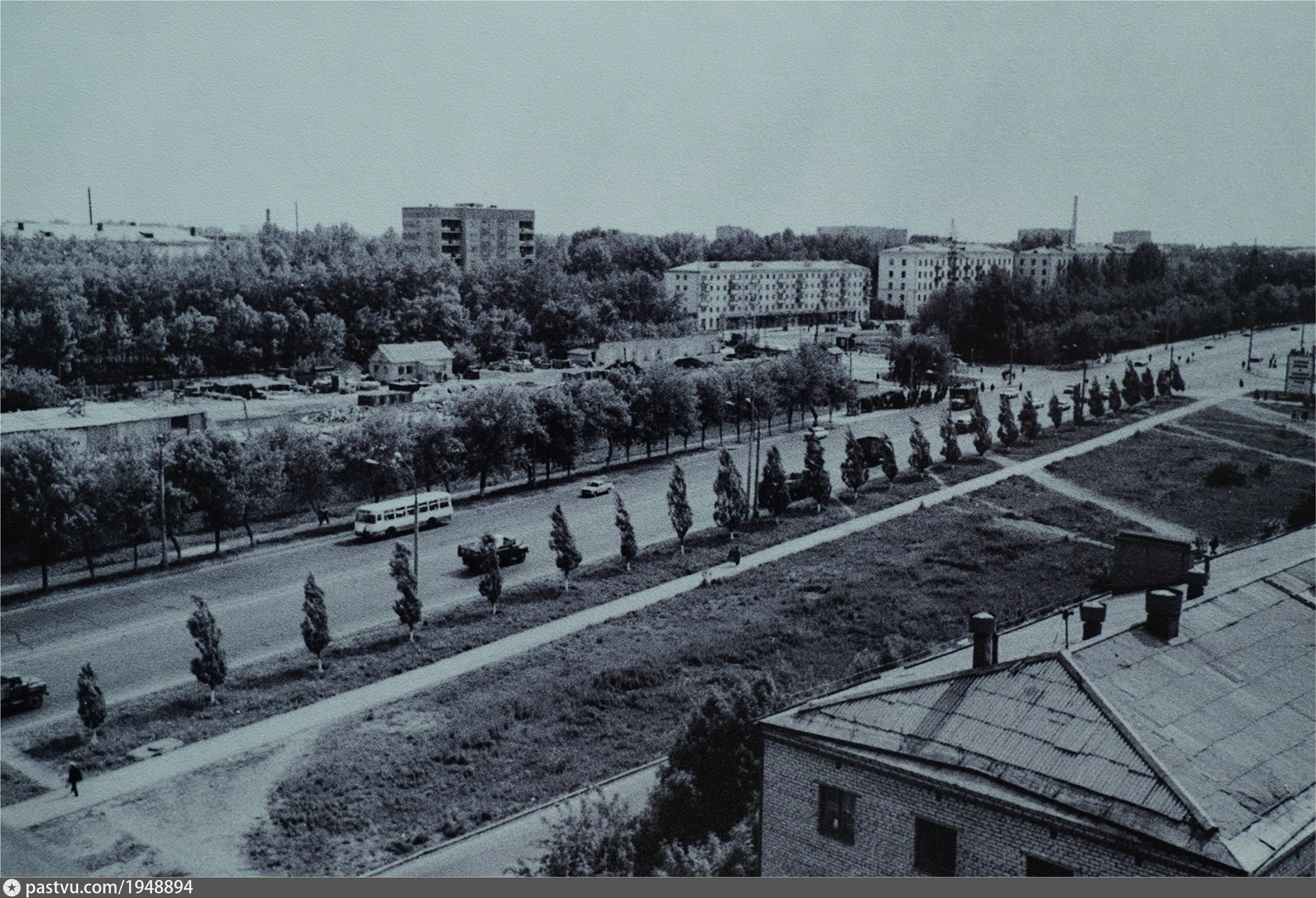 Куйбышев московская область. Парк 50 летия ВЛКСМ Самара. Старый город Сафоново. Шахты в городе Сафоново. Сафоново Смоленская область Шахты.