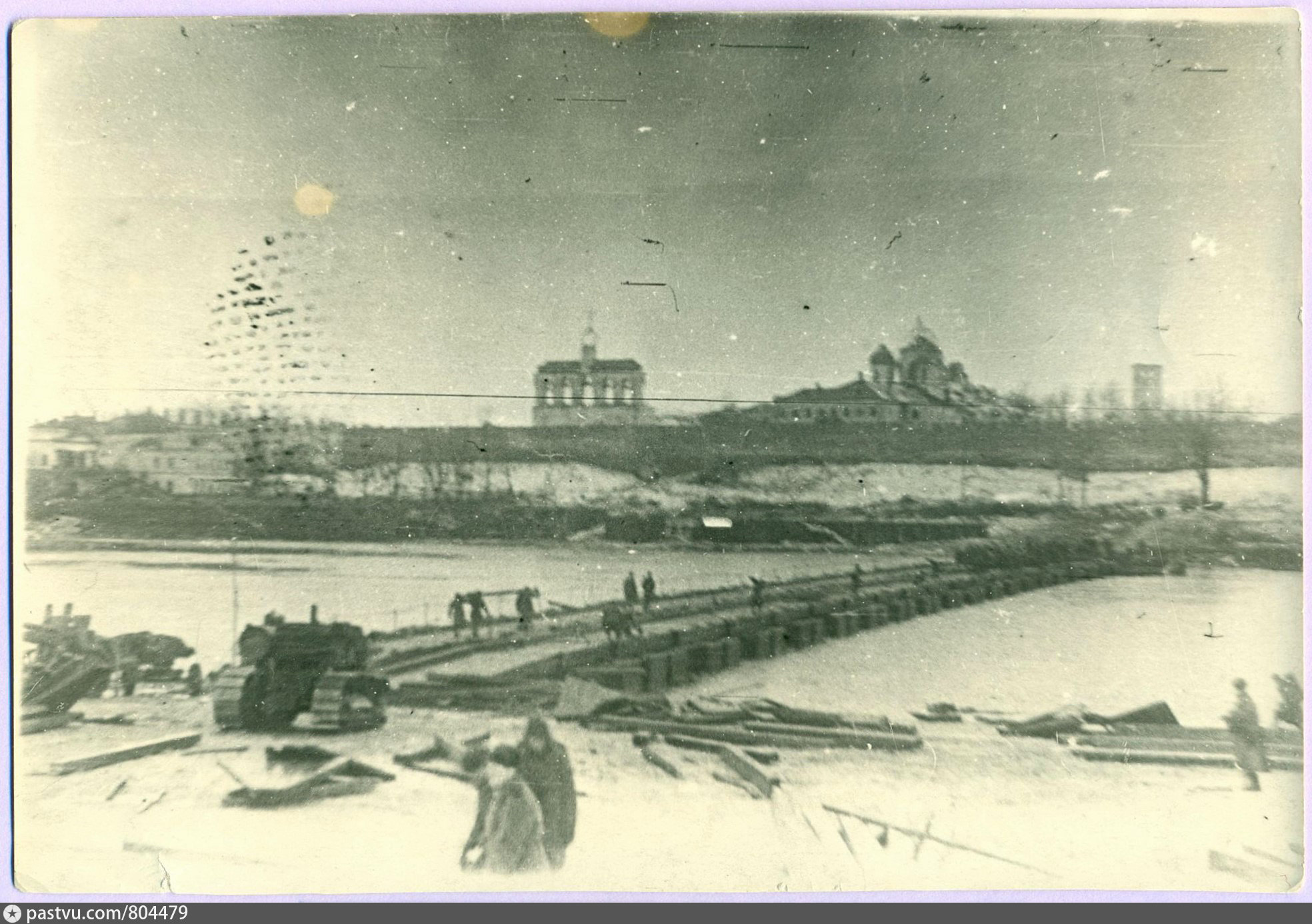 Оккупация великого новгорода. Великий Новгород 1944. Великий Новгород мост 1941. Оккупация Новгорода. Новгород Великий мост 1944.