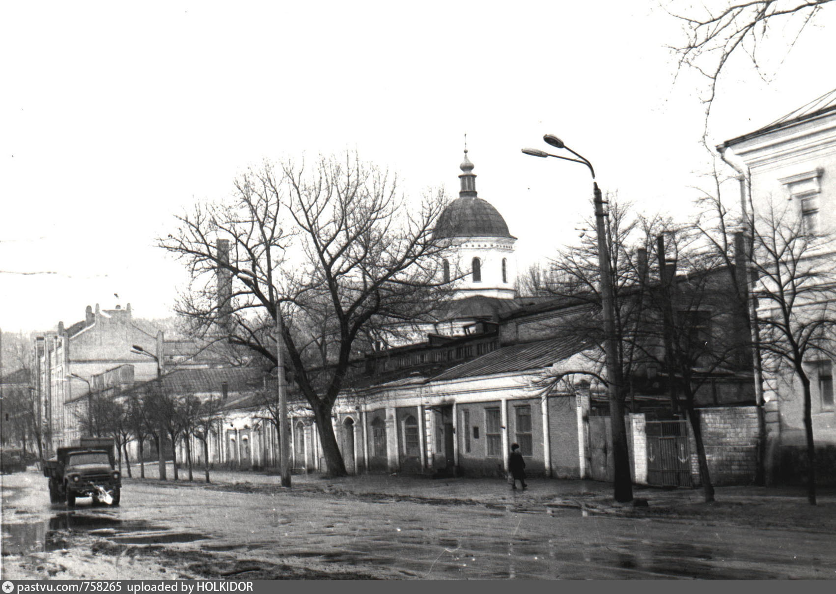 Старый киевском. Набережно-Крещатицкая улица. Крещатицкая площадь. Киев подол старинные переулки фото. Киев Бурса Набережно-Крещатицкая, 27.