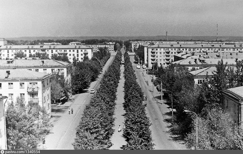 Город отрадный улица. Липовая аллея Отрадный Самарская область. Город Отрадный Самарская область 1956. Г.Отрадный Куйбышевской области. Город Отрадный Самарская область Советская 80.