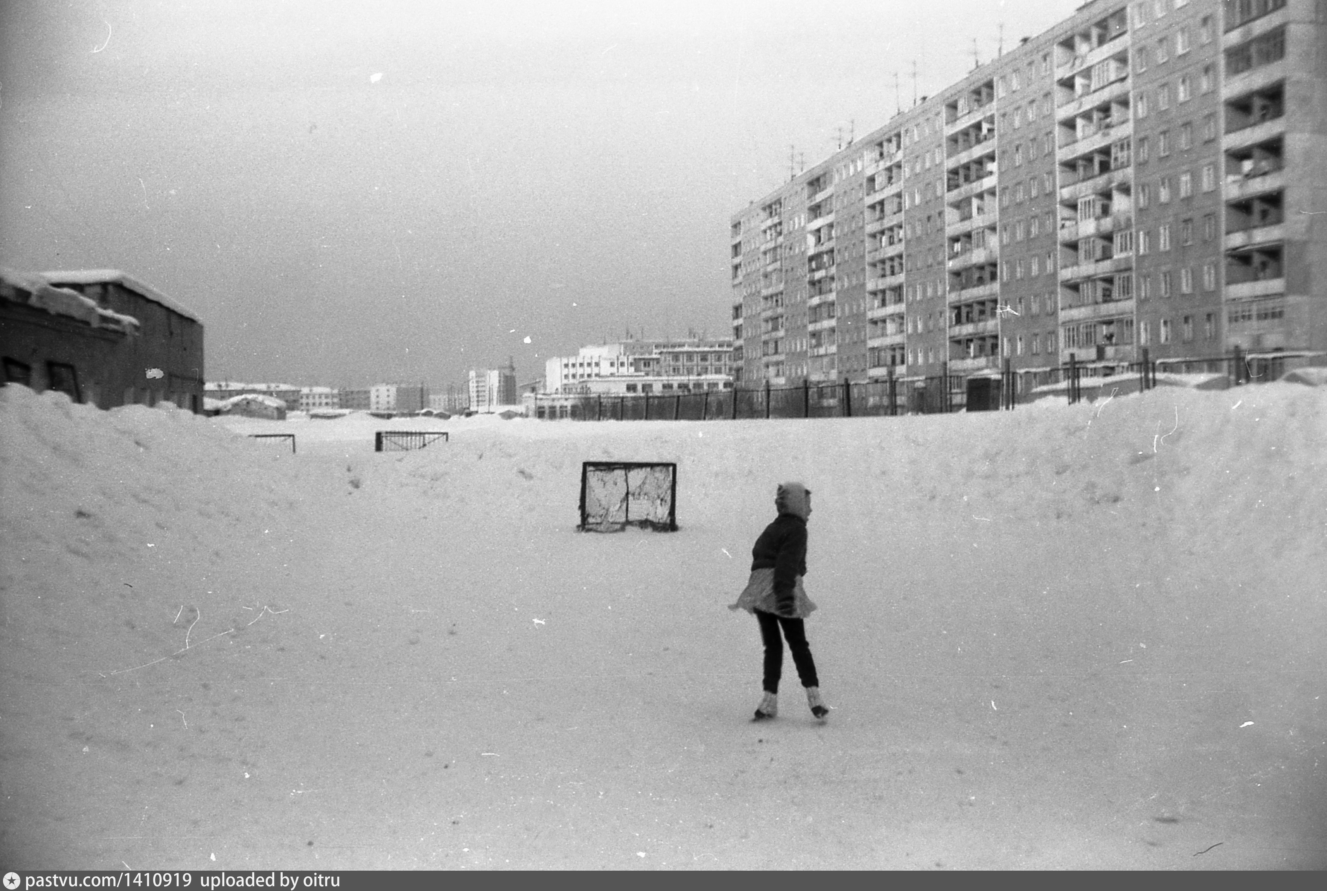 Хлобыстова. Улица Хлобыстова Мурманск. Хлобыстова 32 Мурманск. Улица Хлобыстова Мурманска 1960. Мурманск 1989.