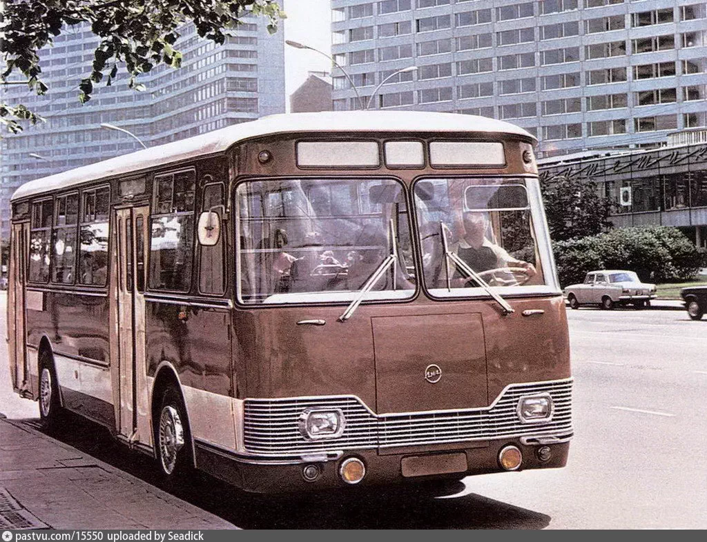 Автобусы прошлых лет. ЛИАЗ 677э. ЛИАЗ 677 экспортный. ЛИАЗ 677 1967. Автобус ЛИАЗ 677 СССР.