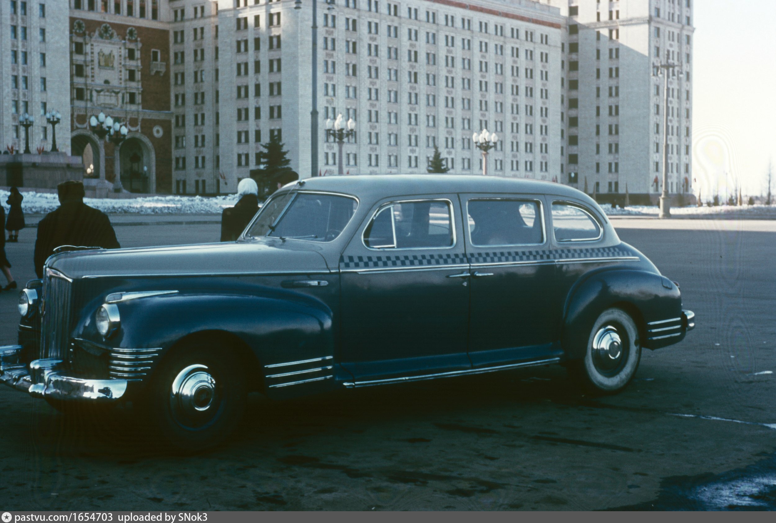 Март 1954 г. ЗИС 110. ЗИС 110 такси. ЗИС-110в кабриолет. ЗИС-110 легковой автомобиль.