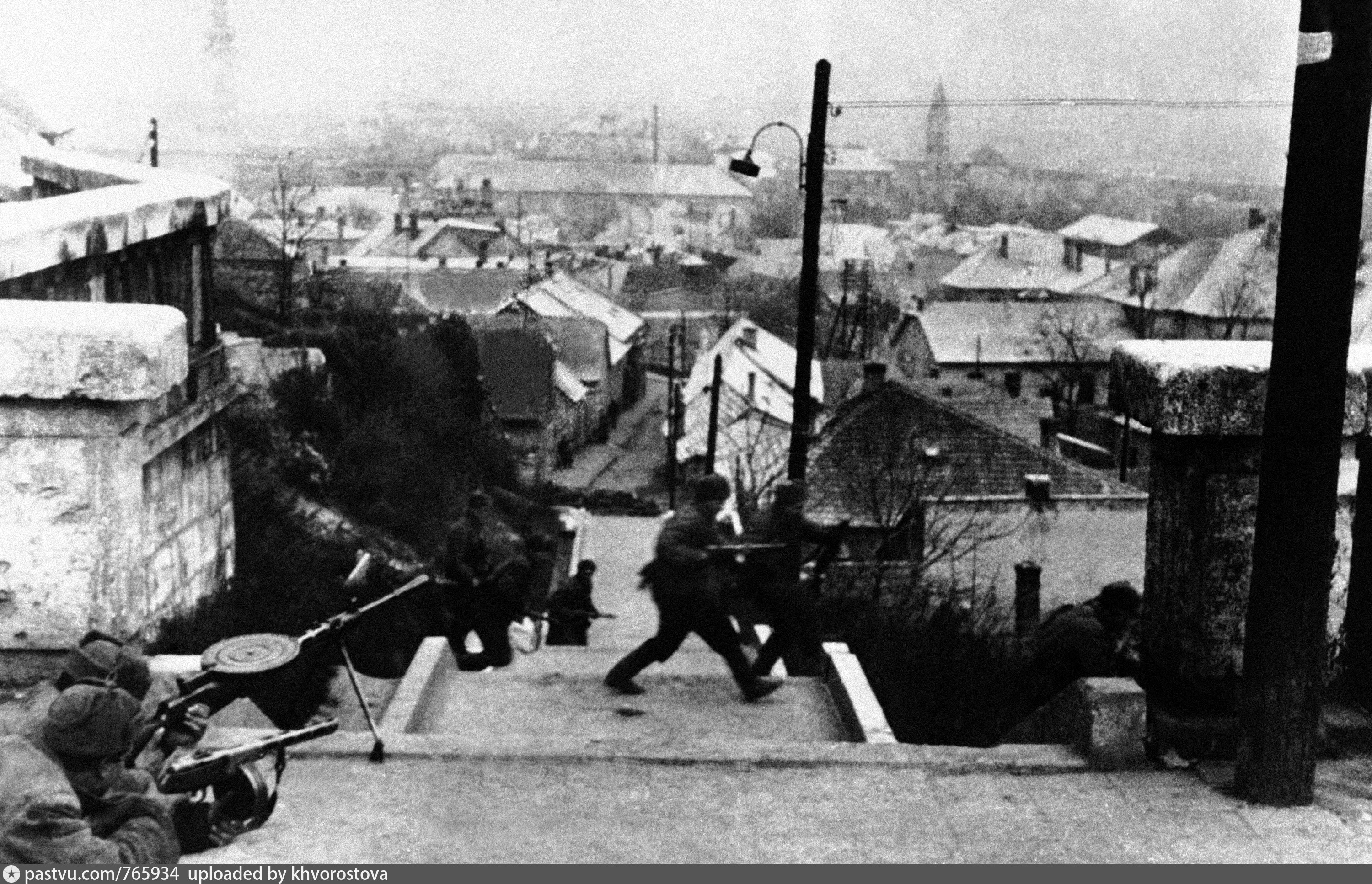 Освобождение будапешта. Штурм Будапешта 1945. Штурм Будапешта 1944.