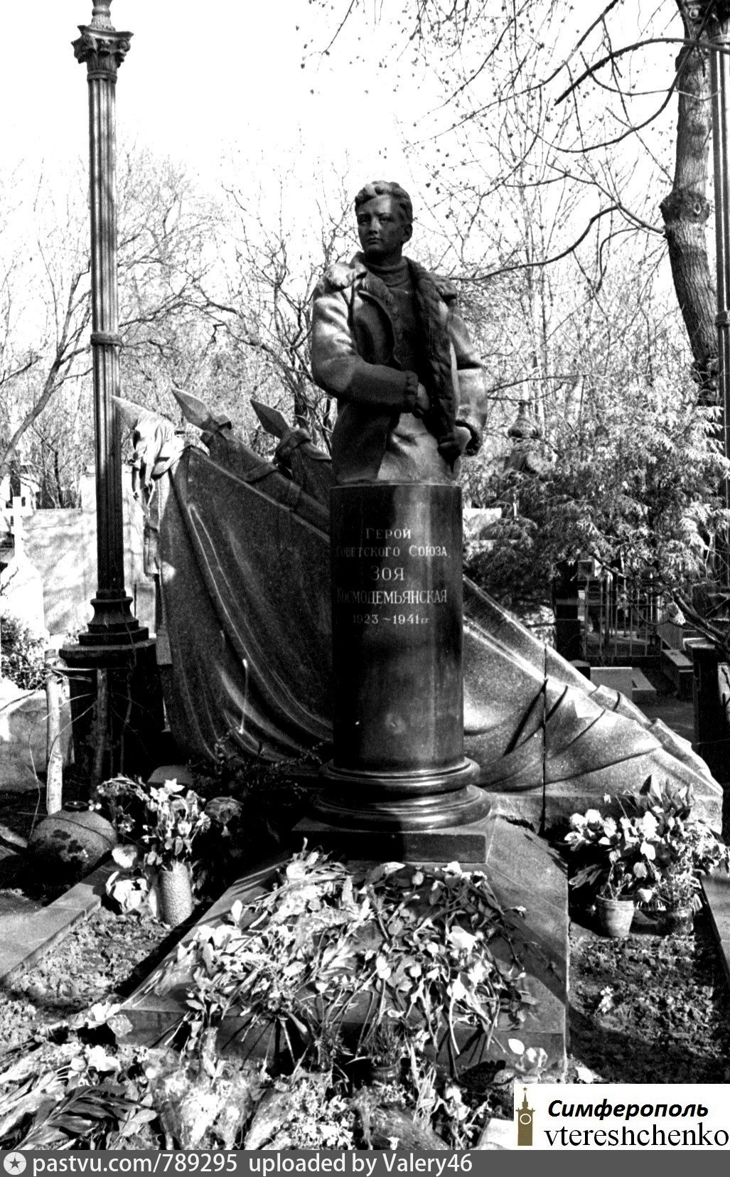 фото могилы людмилы павличенко