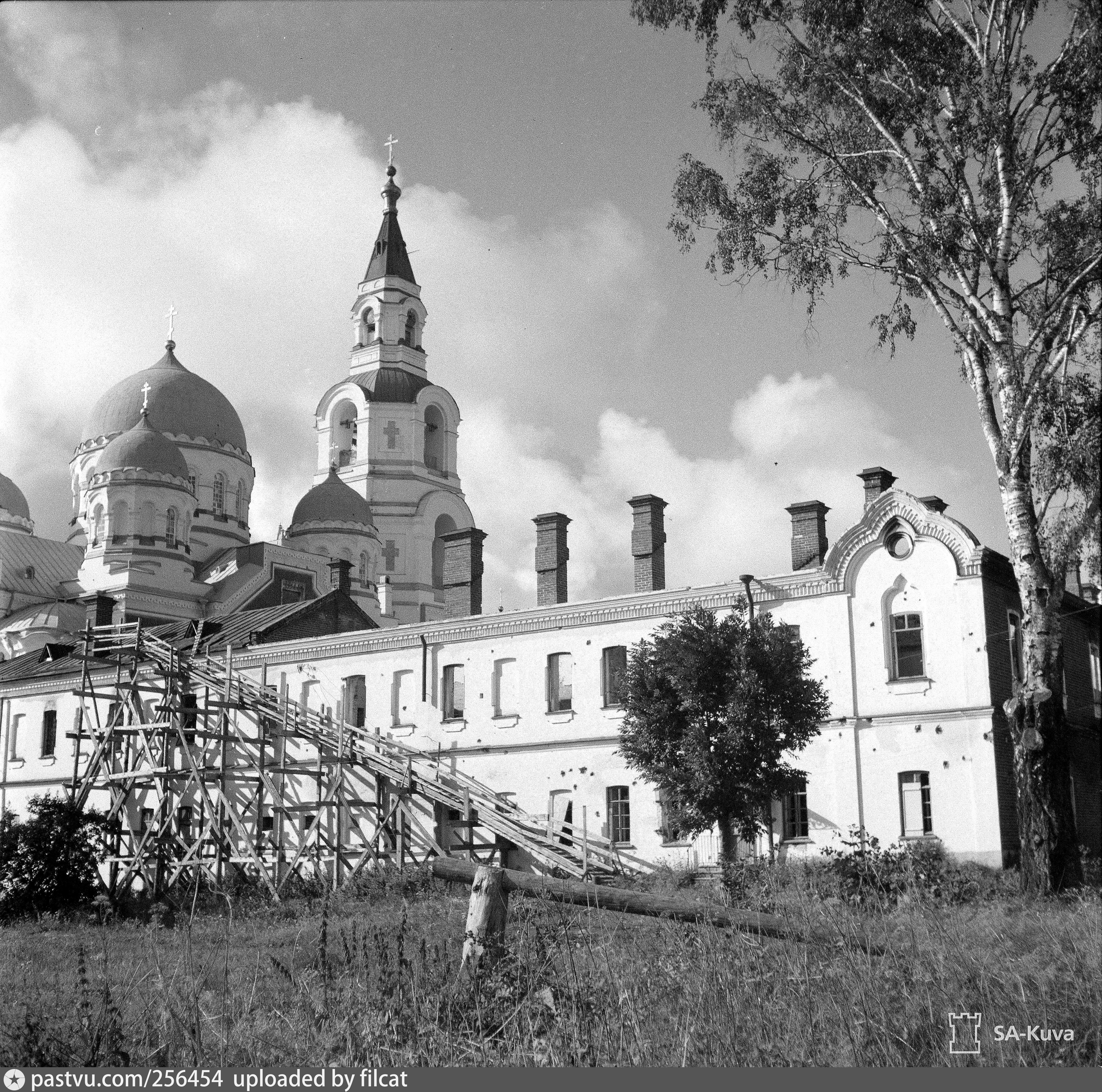 Валаамская улица. Спасо-Преображенский Валаамский монастырь 1960 года туристы. Sa-kuva + Валаам. Валаамский монастырь 1948.