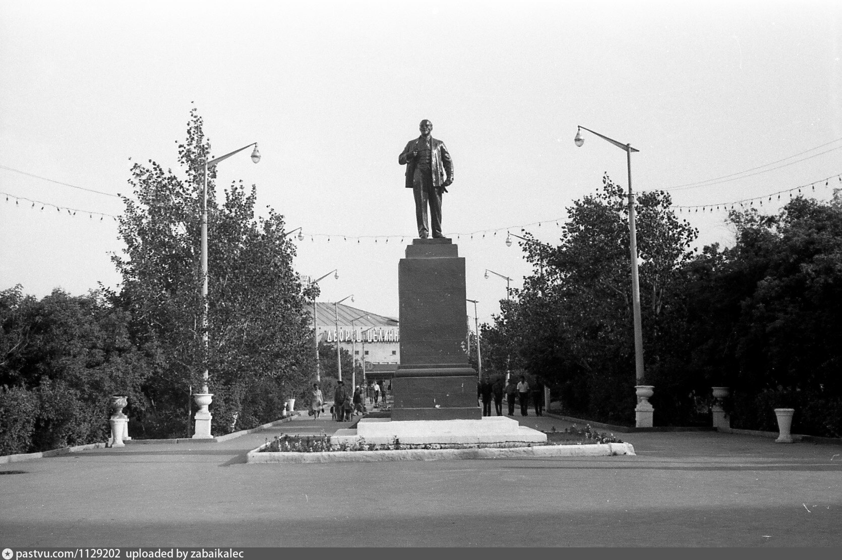 дворец целинников астана