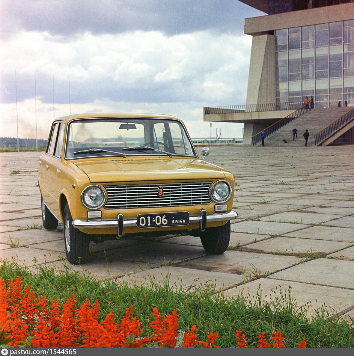 Самый 1 ваз. Жигули ВАЗ 2101. Копейка ВАЗ 2101 Жигули. ВАЗ 2101 СССР. ВАЗ 2101, 1970 - 1988.