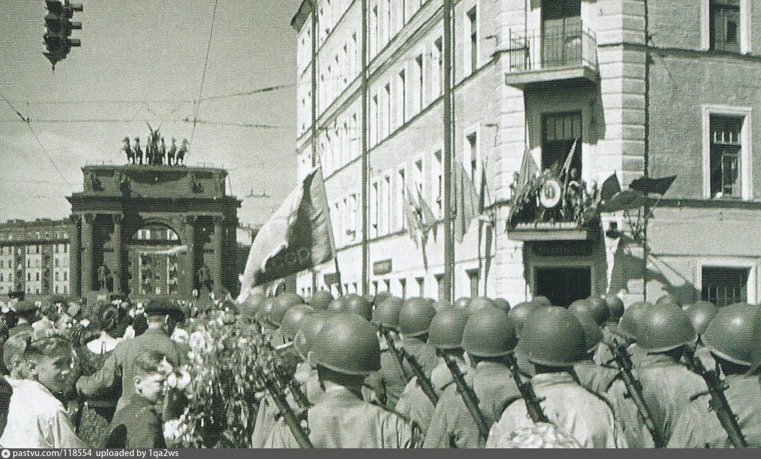 Парад Победы в Ленинграде 1945
