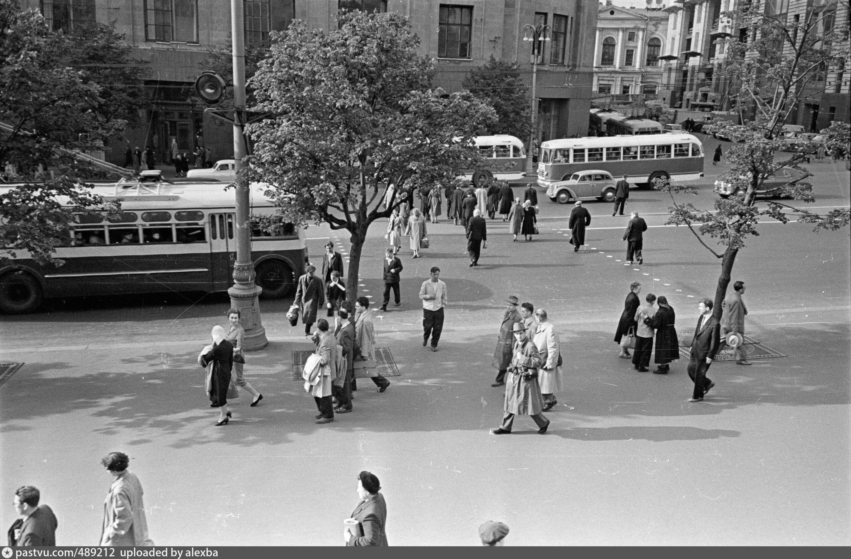 Фото 1958 года. Москва 1958 год. Фото Москва 1958. Москва 1958 год фото. Улицы Москвы 1958 год.