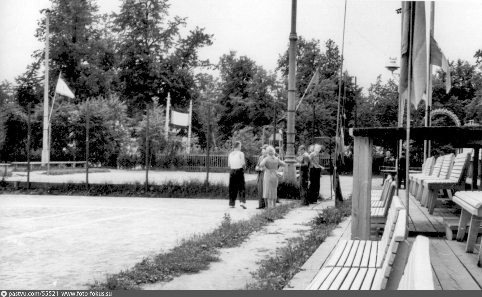 Измайловский парк теннисные корты. Измайлово парк 1963. Измайловский парк 1941. Измайловский парк огород 1942.