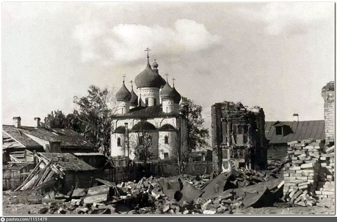 Новгород 1944 год. Великий Новгород в годы войны.