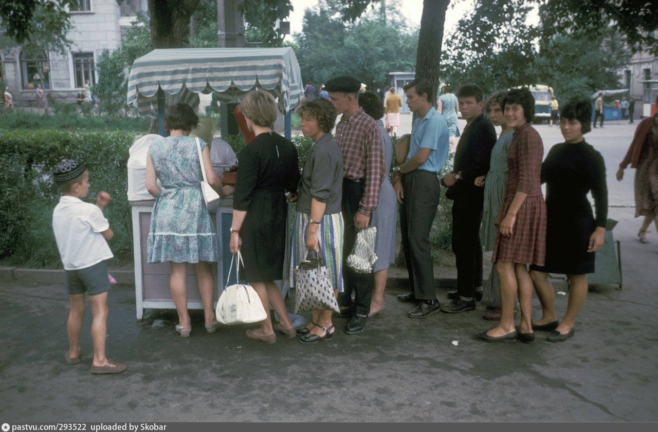 1964 ссср. Харрисон Форман фото СССР. Харрисон Форман 1964 Монголия. Фото Хабаровска 1964 Харрисон Форман. 1964 Год СССР.