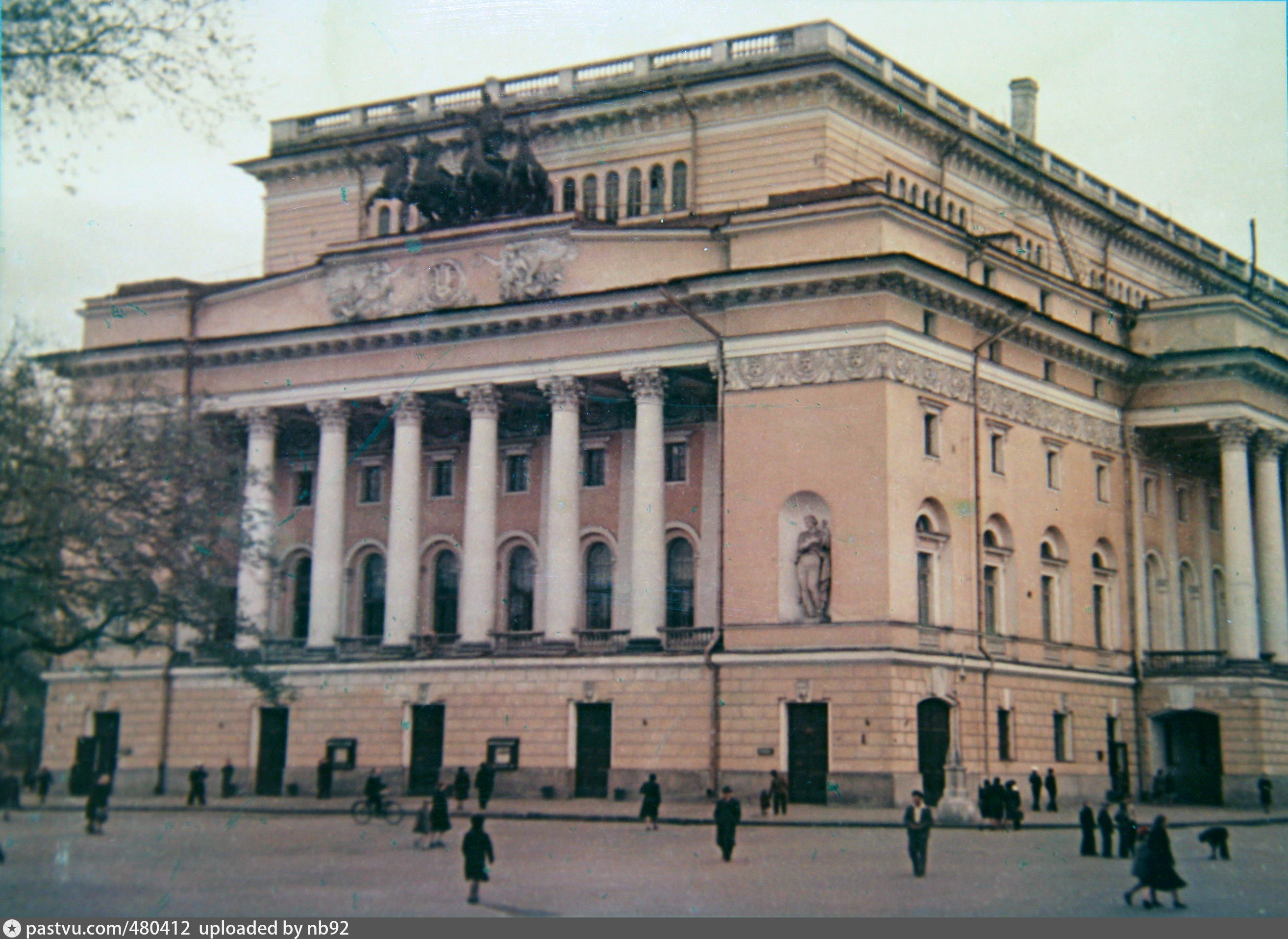 пушкинский театр во владивостоке
