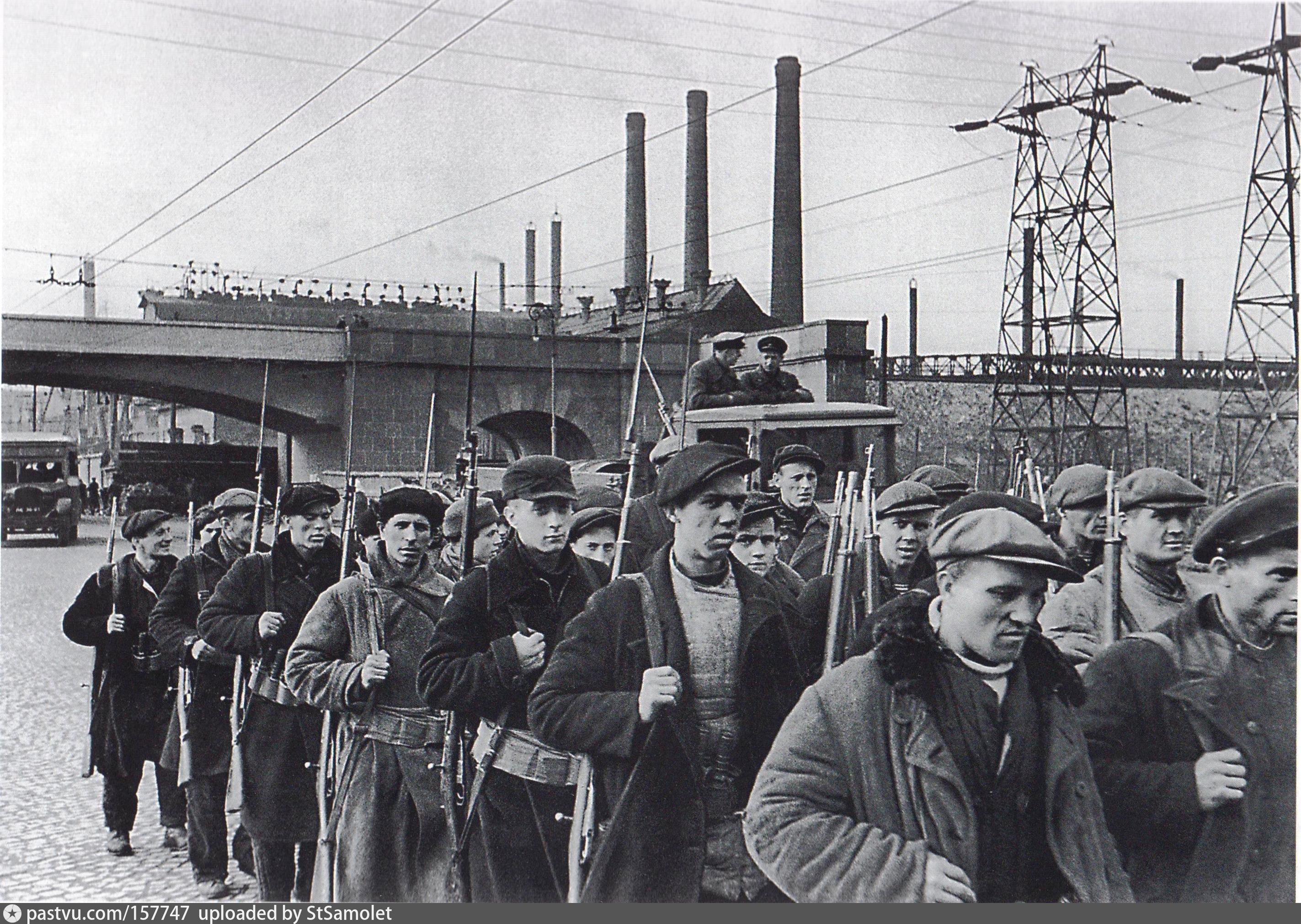 Кировский мировой. Кировский завод Ленинград война. Кировский завод 1941. Блокада Ленинграда проспект Стачек. Ополченцы Ленинграда 1941.