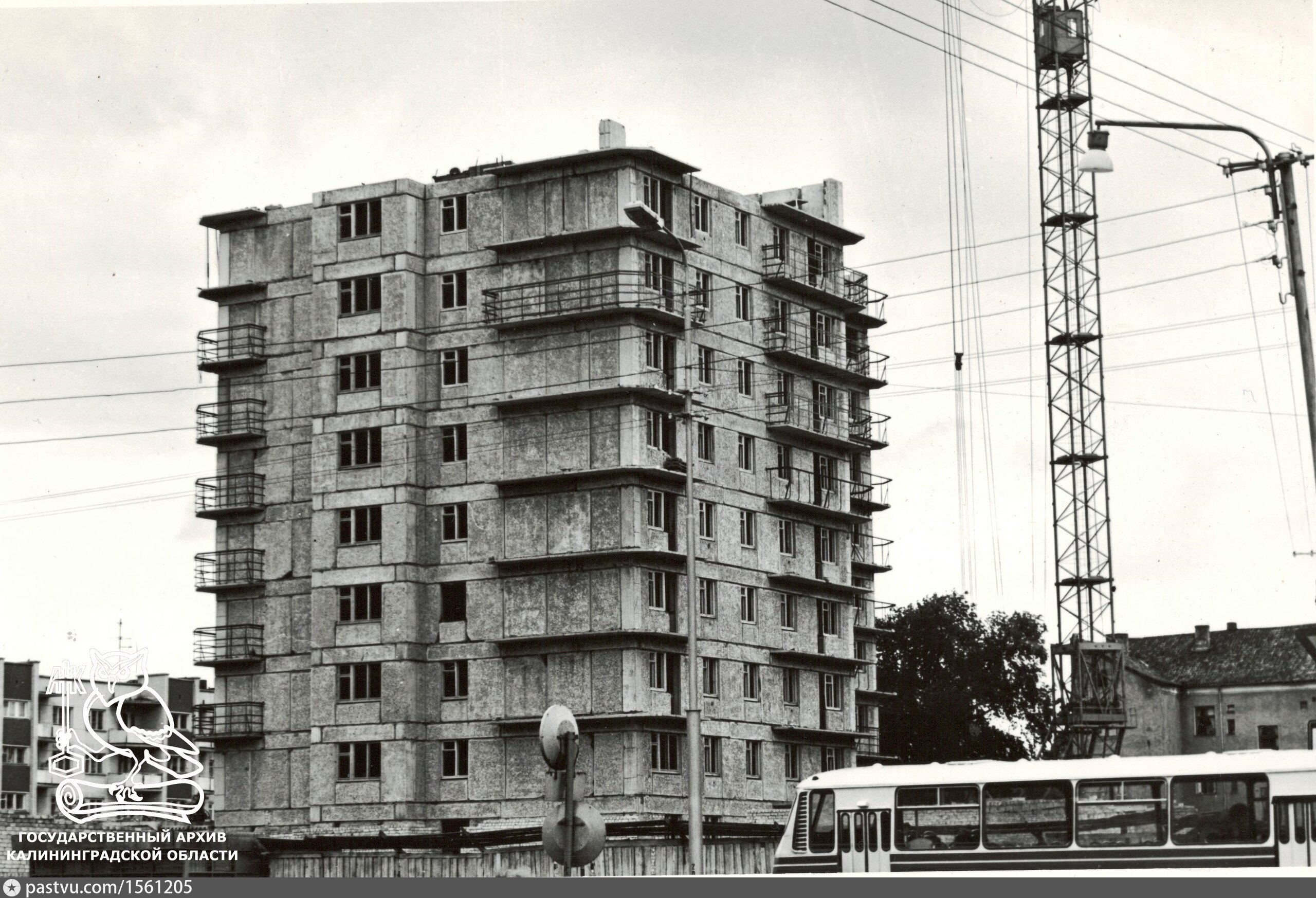 Строительство 14. Дом 1979 года Калининградгражданпроект Балтика. Первый монолитный дом в Казахстане СССР где находится.