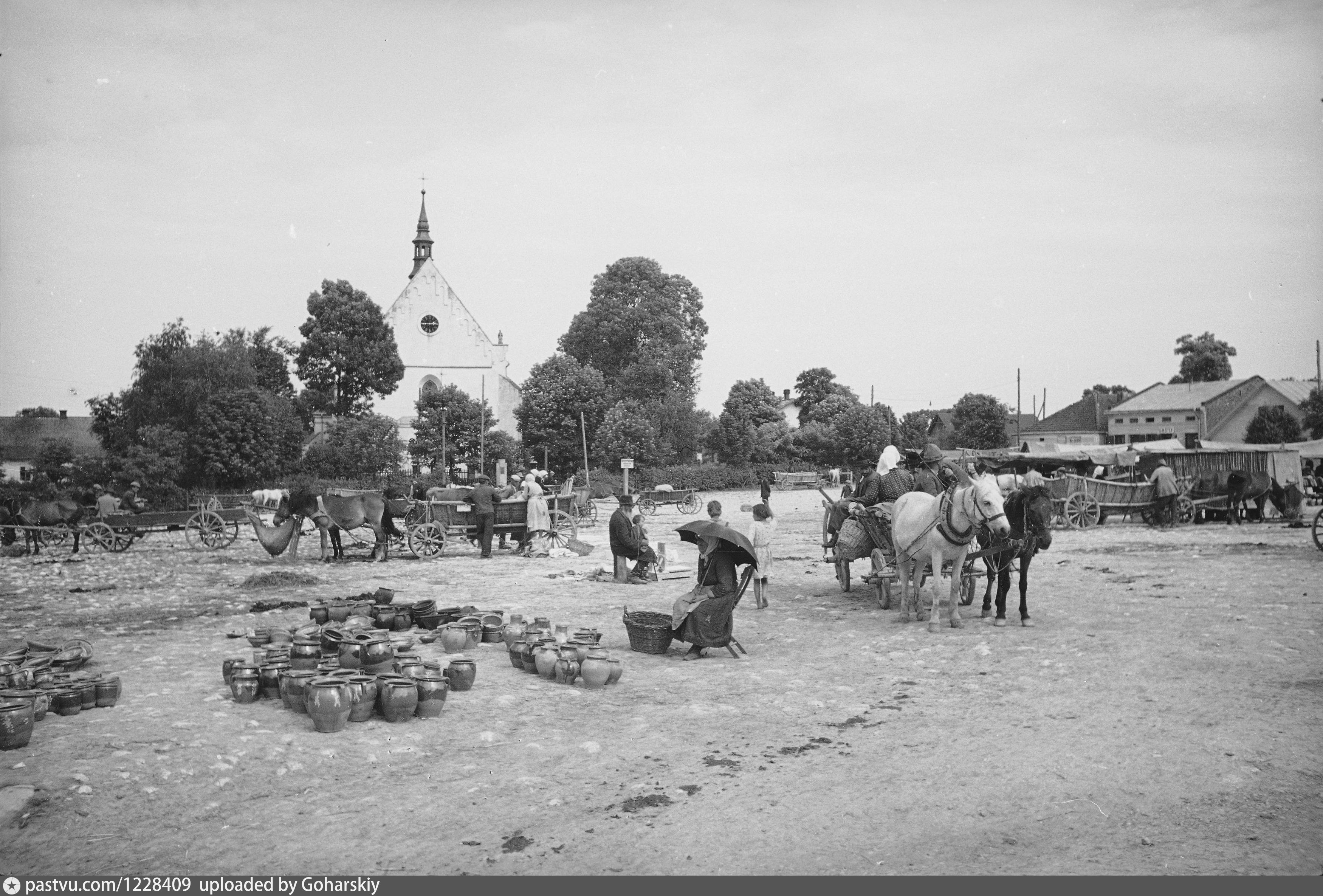 Ретро деревня. Румынская деревня ретро. Деревня 1933. Старые фото 1933.