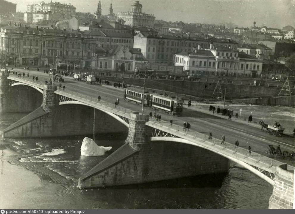 Большой каменный мост