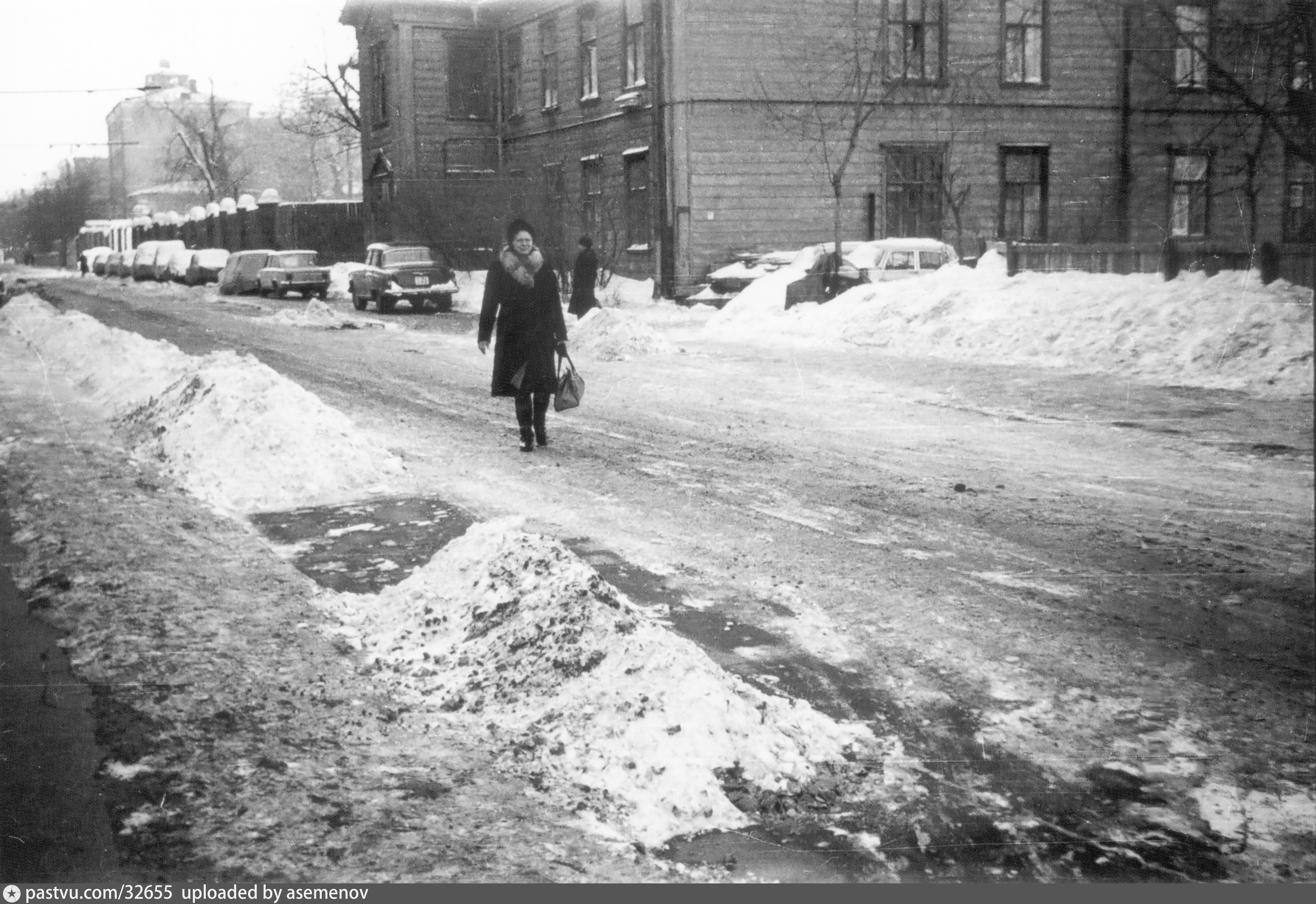 Дом в Оболенском переулке