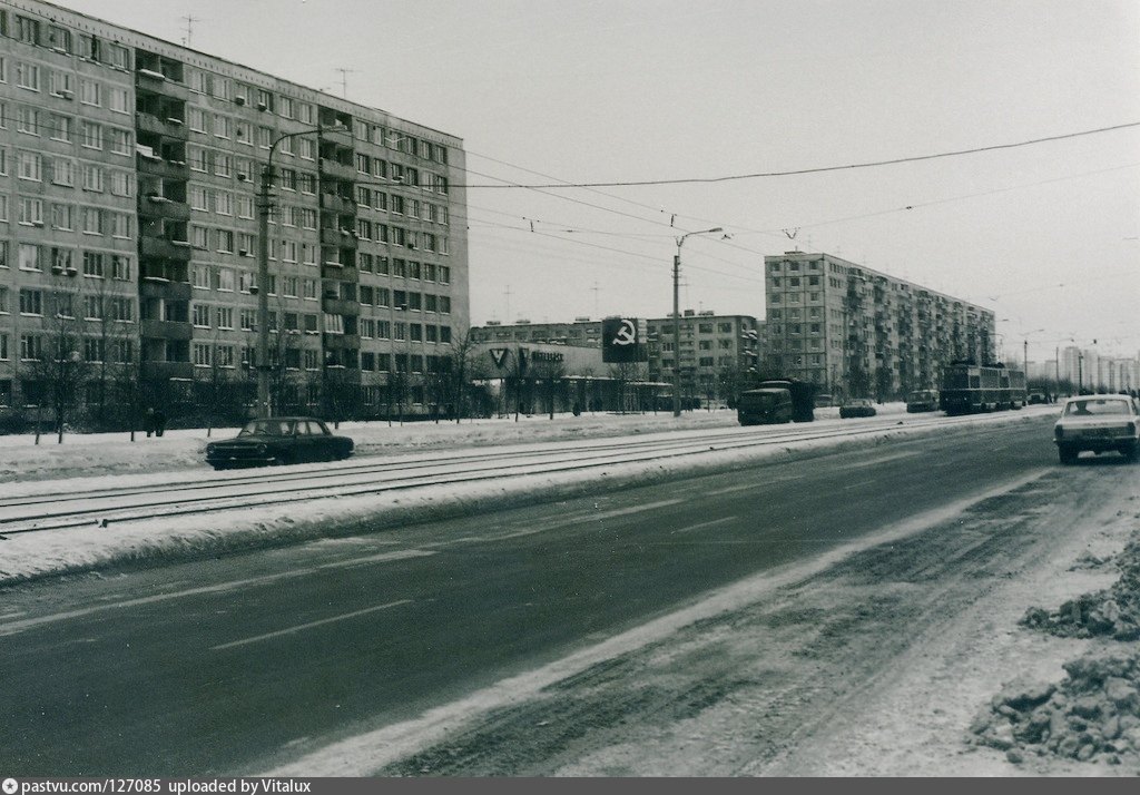 Г ленинград районы. Фрунзенский Универсам Бухарестская ул 90. Универсам Фрунзенский на Бухарестской 1970. Фрунзенский Универсам 1970 год. Ленинград 1970 Купчино.