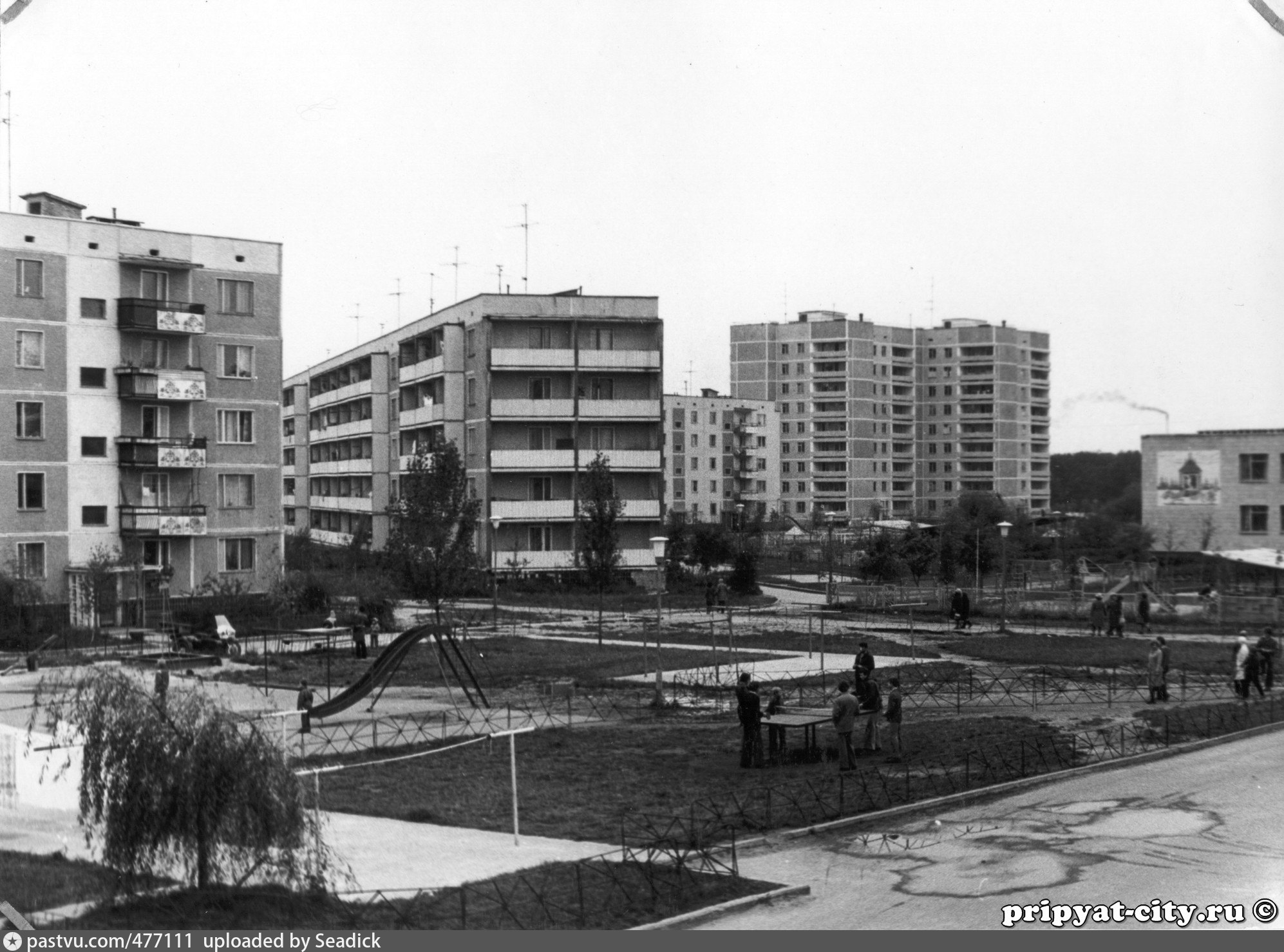 Припять до аварии. Город Припять Чернобыль до аварии. Улицы Припяти до аварии. Припять 1970.