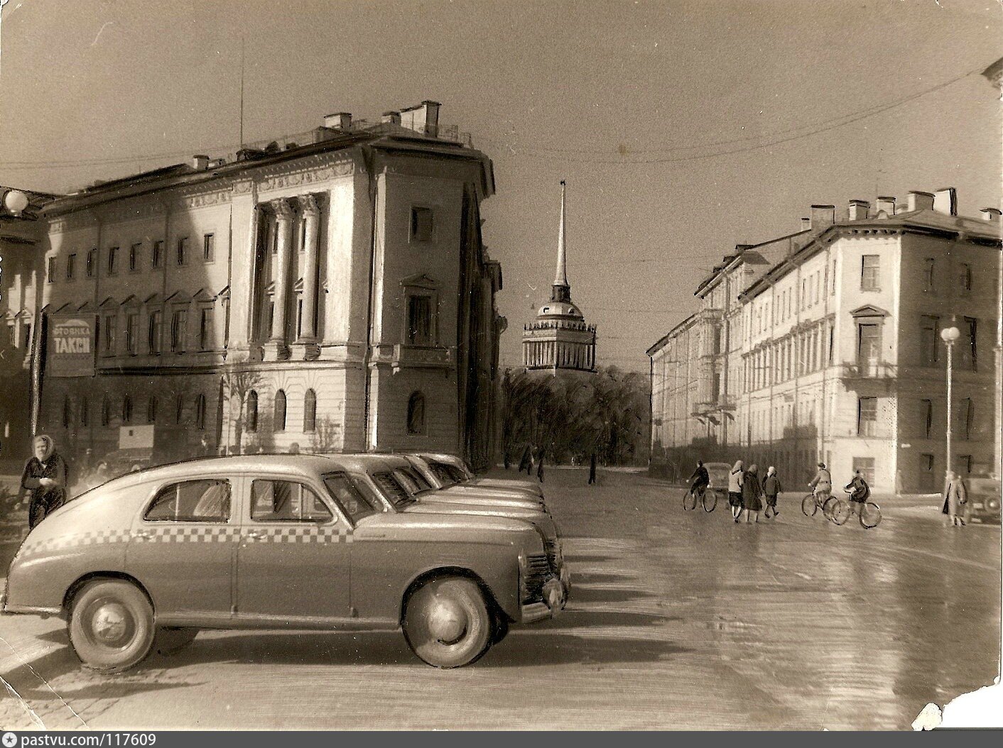 Ленинградский транспорт. Пр Майорова Ленинград. Проспект Майорова Санкт-Петербург. Ленинград улица Майорова 55. Ленинград ГАЗ м1 pastvu.