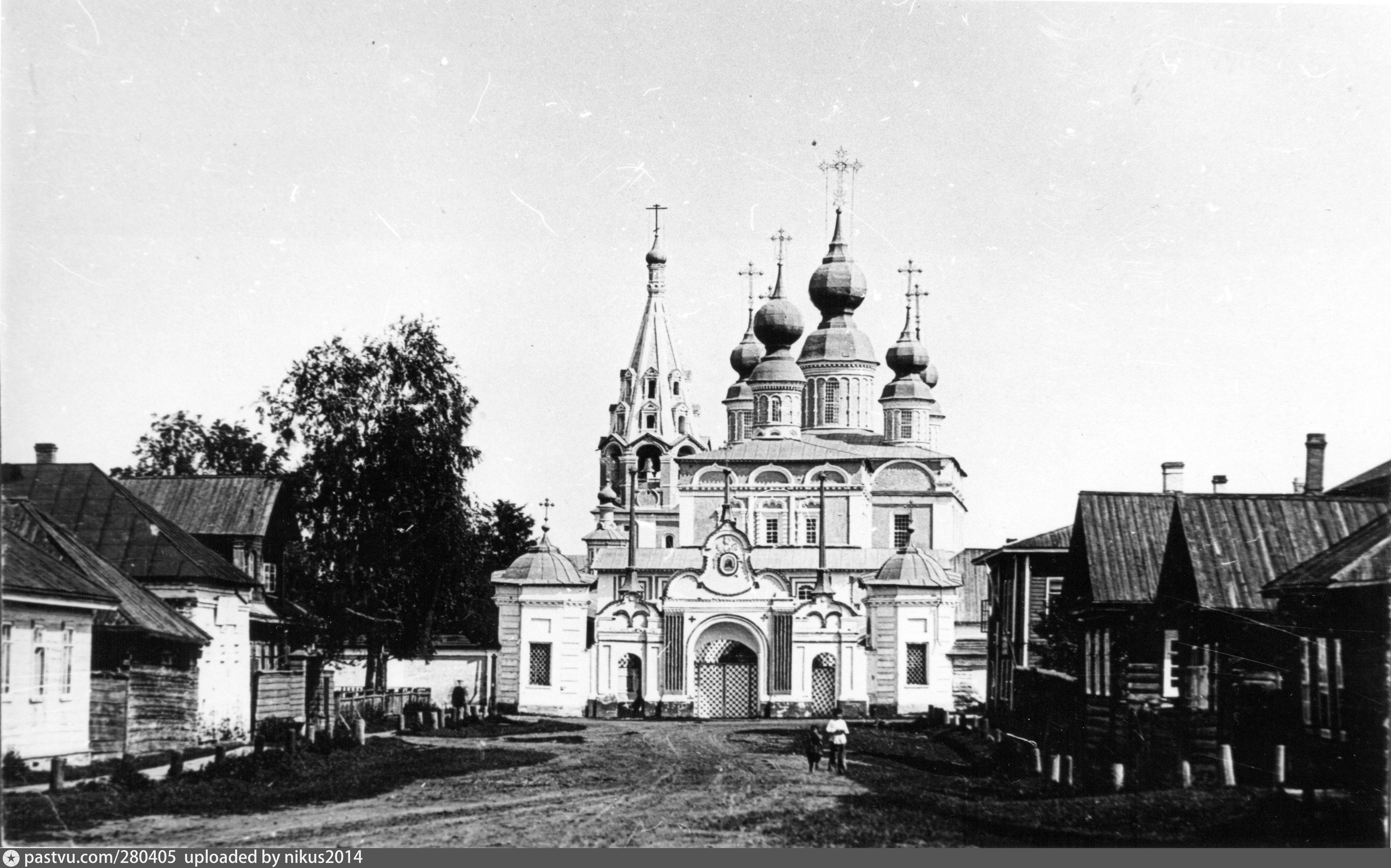 Михайло Архангельский монастырь в Великом Устюге