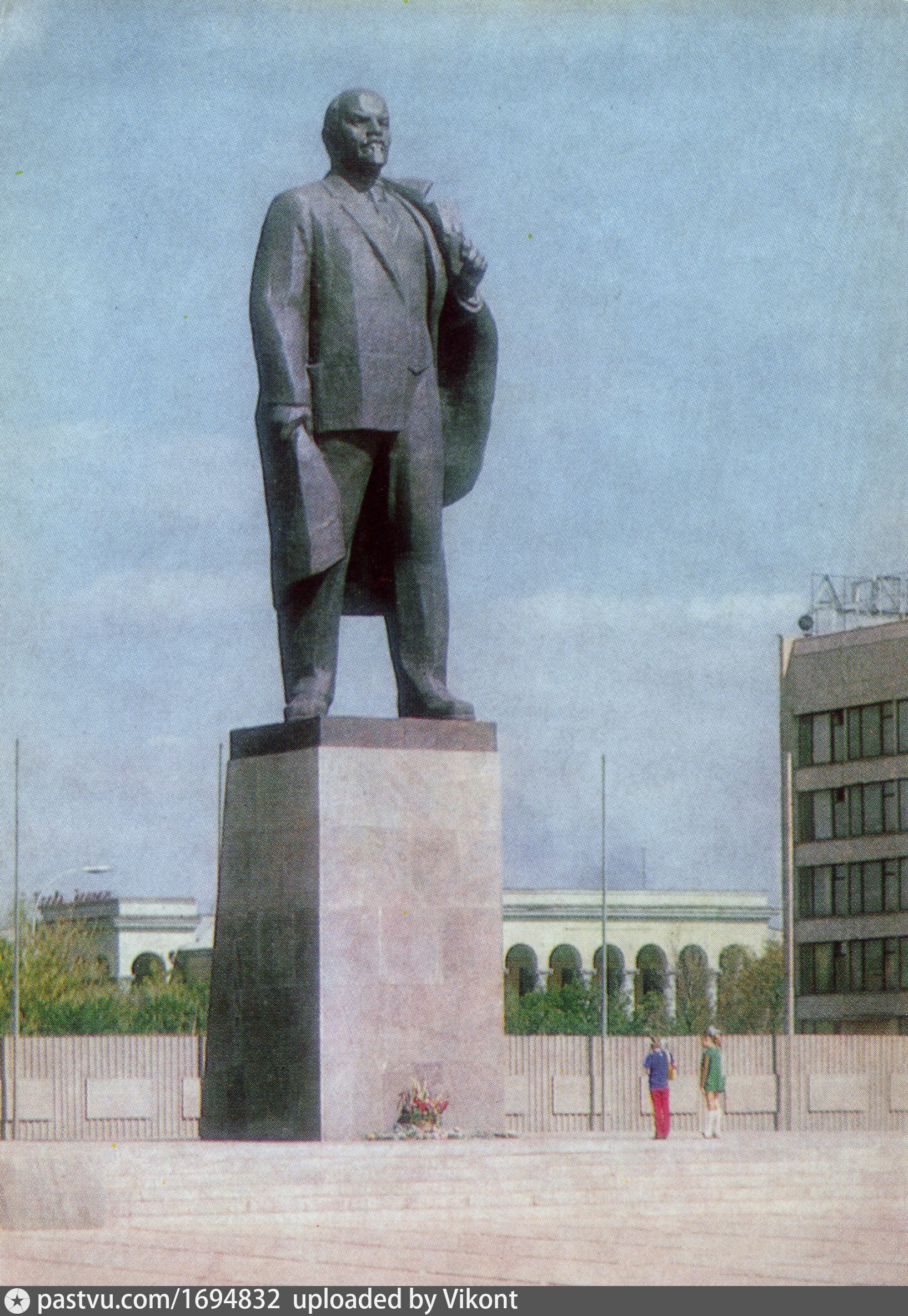 Г целиноград. Целиноград 1961. Целиноград памятник. Памятник Ленину в Целинограде. Акмол Целиноград.