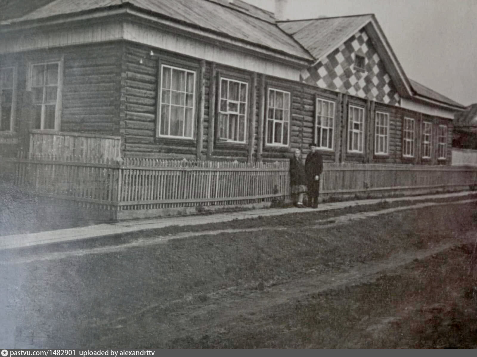 Домой 1960. Тарский детский дом Омская область.