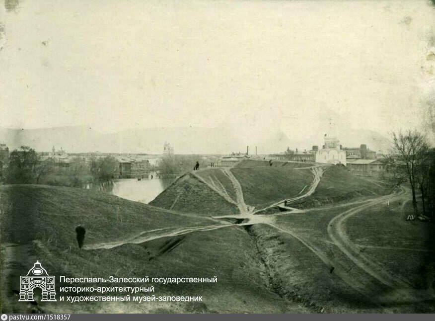 Городские валы приора